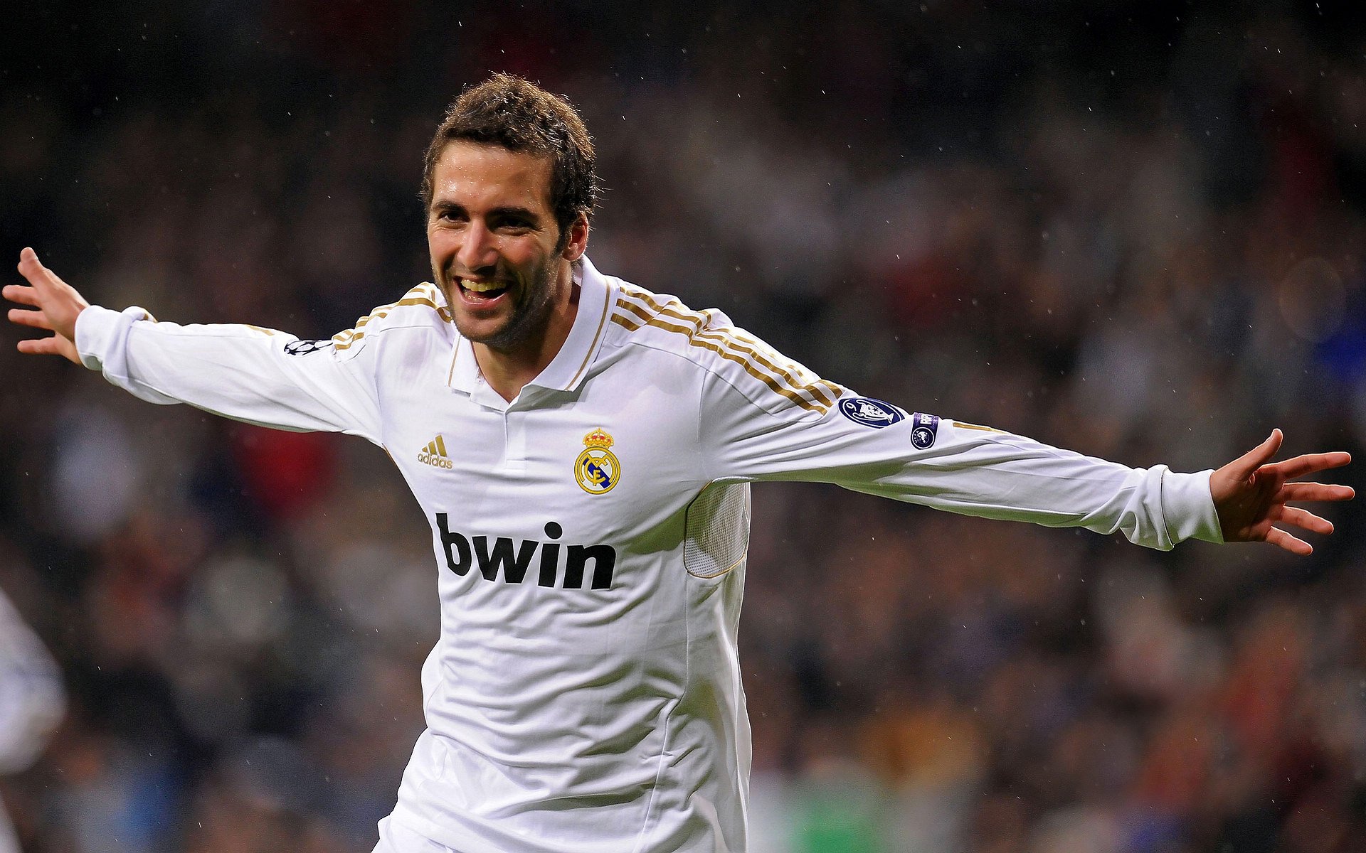 德甲攻防转换：节奏快如闪电！，德甲对抗