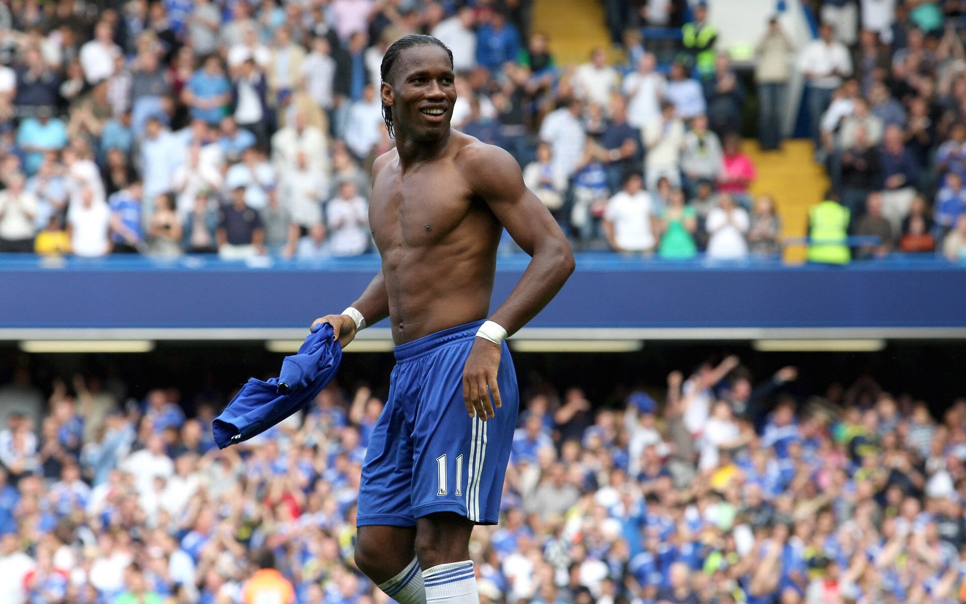 德甲攻防转换：节奏快如闪电！，德甲对抗