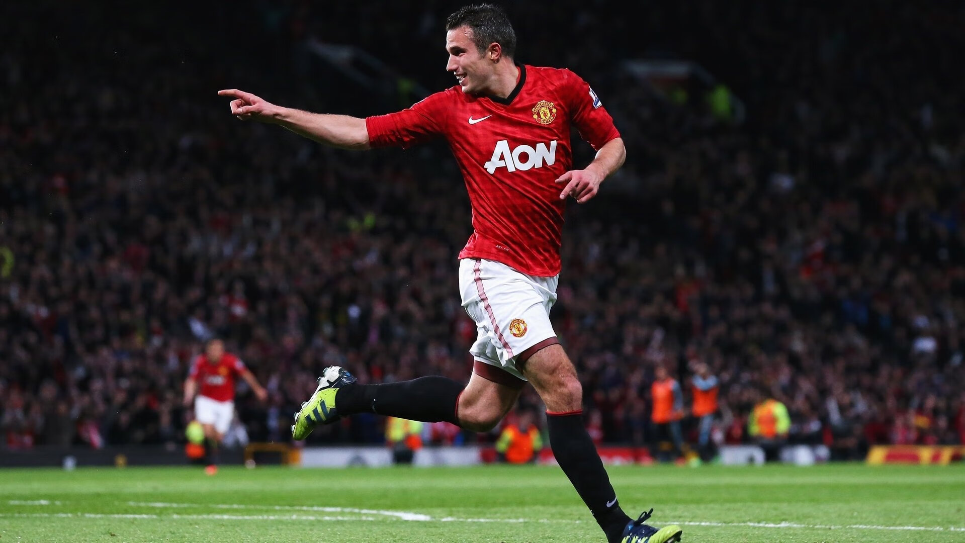 帕尔梅拉斯锋线组合默契，主场气氛沸腾，帕尔梅拉斯赛事